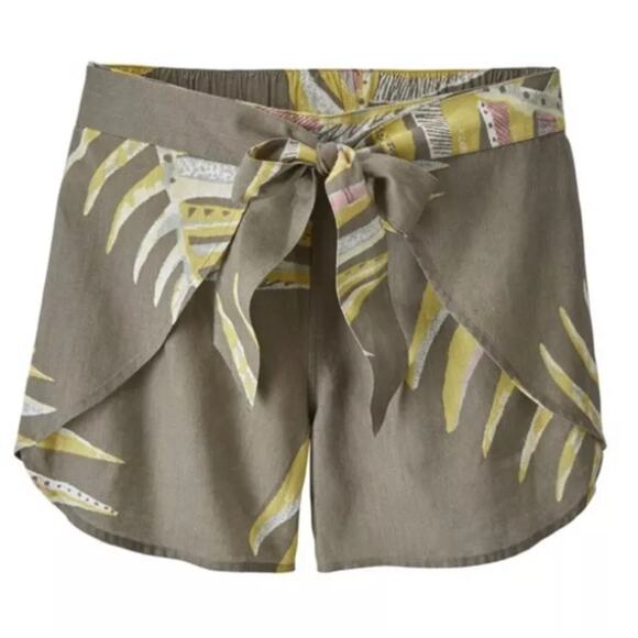 Patagonia Wrap Shorts Palms My Heart Sz XL Tan Hemp Tencel Tie Front Pockets - Picture 5 of 15